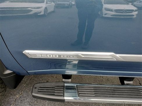 Used 2025 Chevrolet Silverado 3500 High Country w/ High Country Premium Package image 11
