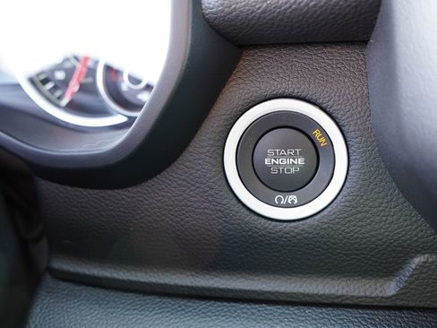 Certified 2020 RAM 1500 Laramie w/ Sport Appearance Package image 32