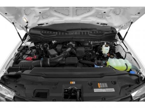 Used 2022 Ford F250 XL w/ Power Equipment Group image 15