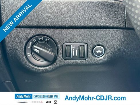 Used 2023 Dodge Charger R/T w/ Blacktop Package image 18