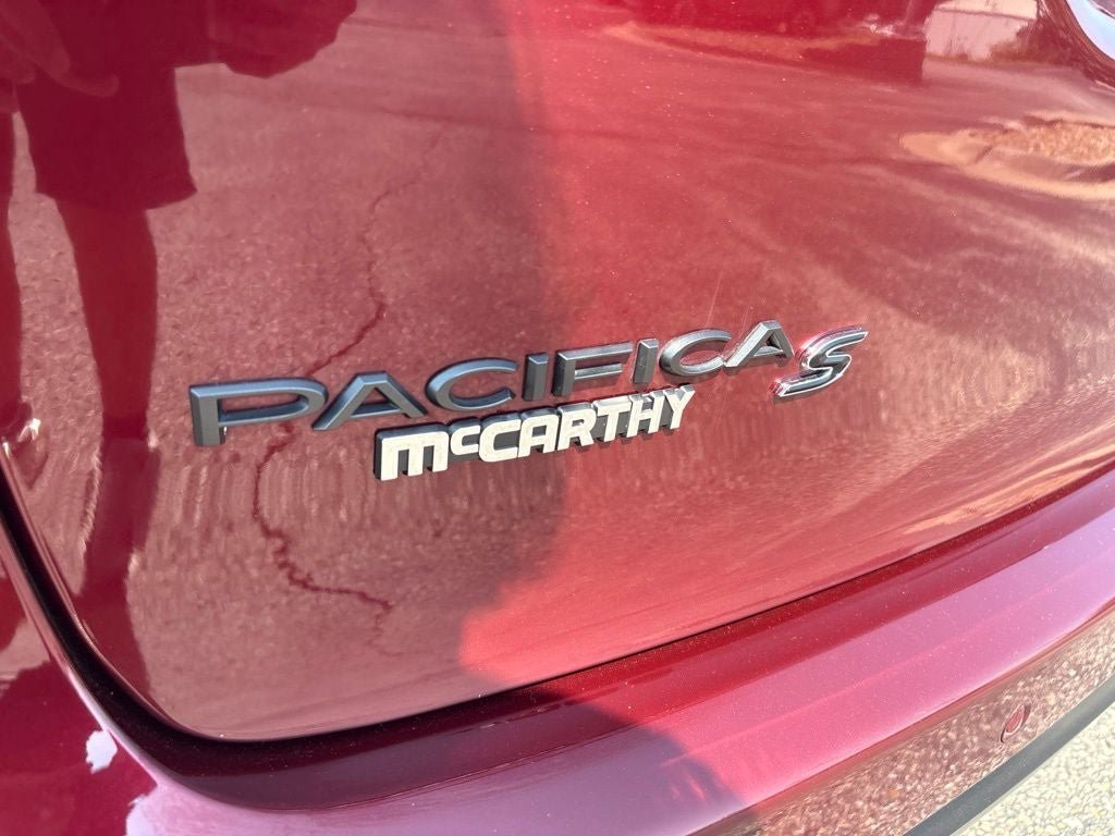 Used 2021 Chrysler Pacifica Touring w/ S Appearance Package FWD image 12