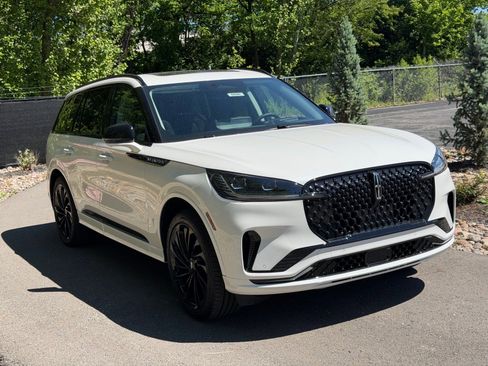New 2026 Lincoln Aviator Reserve AWD/4WD image 7