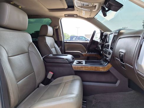 Used 2017 GMC Sierra 1500 SLT AWD/4WD image 30