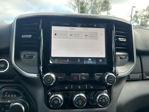 New 2026 RAM 1500 4x4 Crew Cab image 44