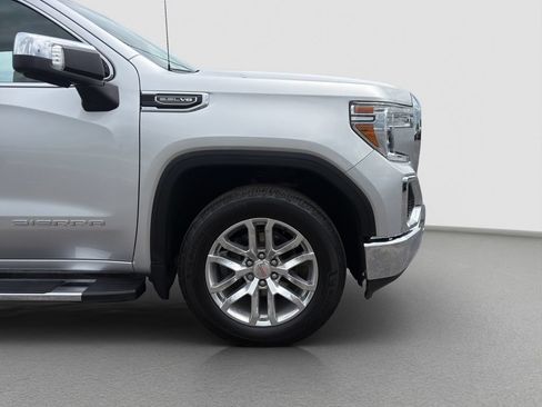 Used 2021 GMC Sierra 1500 SLT w/ SLT Premium Plus Package AWD/4WD image 23