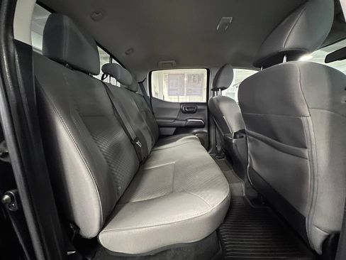 Used 2023 Toyota Tacoma SR5 w/ Technology Package AWD/4WD image 20