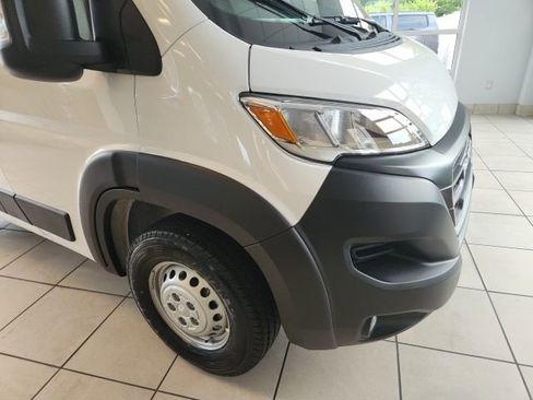 New 2025 RAM ProMaster 1500 w/ Convenience Group FWD image 4