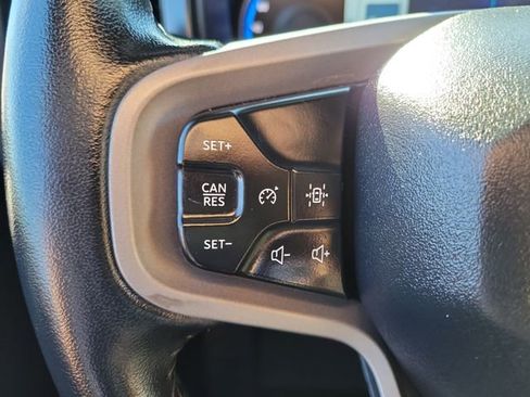 Certified 2023 Ford Bronco Black Diamond image 5