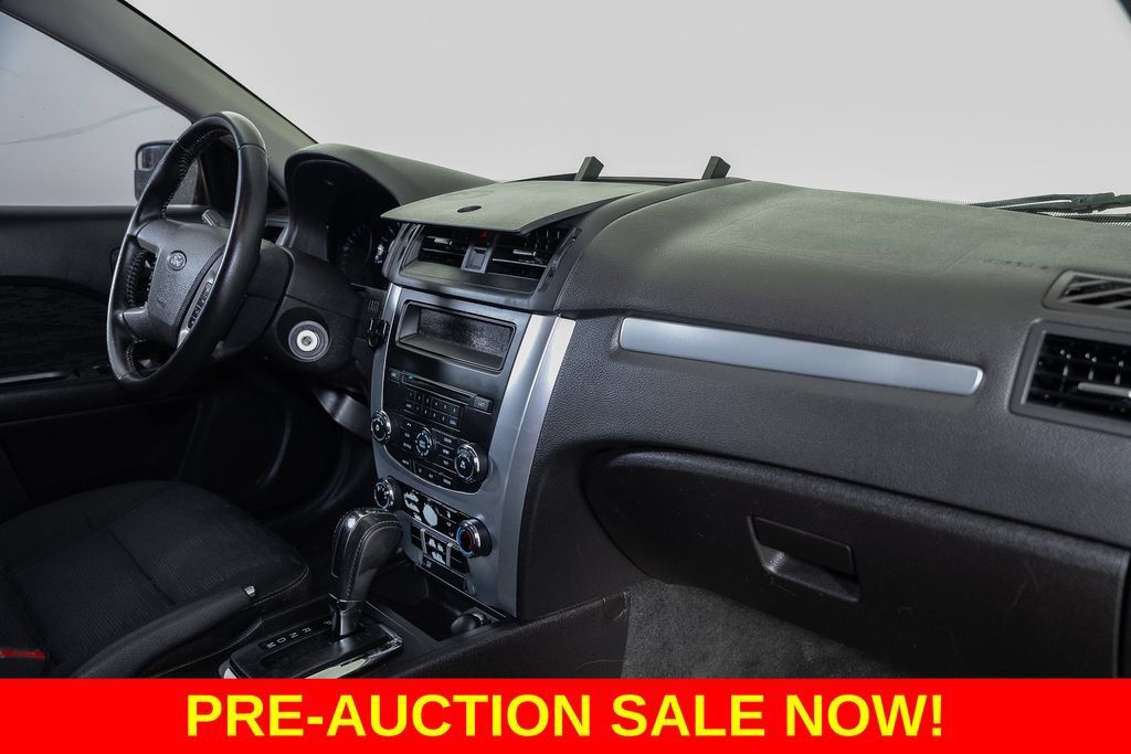 Used 2012 Ford Fusion SE FWD image 33