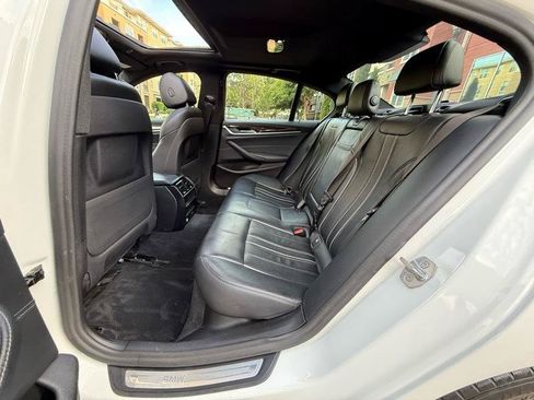 Used 2020 BMW 530i w/ Convenience Package RWD image 42