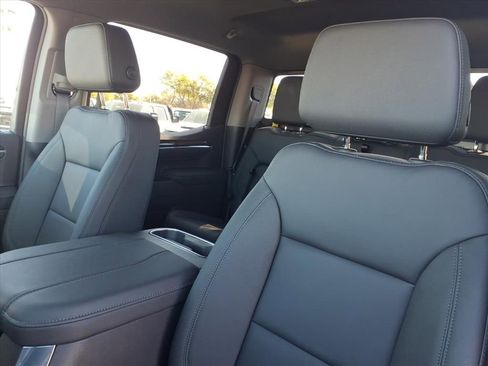 New 2026 Chevrolet Silverado 1500 LT w/ All Star Edition Plus image 12