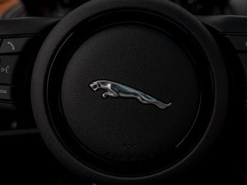Used 2024 Jaguar F-TYPE R AWD/4WD image 30