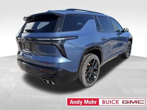 Used 2024 Chevrolet Traverse RS AWD/4WD image 11