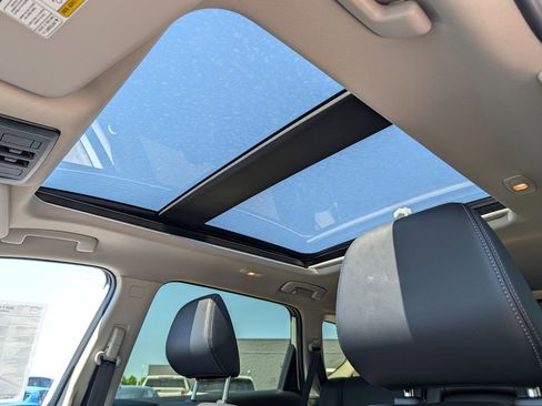 New 2026 Nissan Rogue SV AWD/4WD image 34