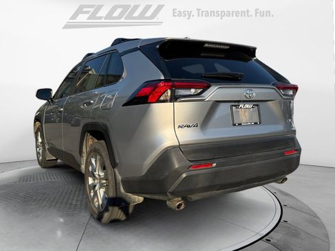 Used 2024 Toyota RAV4 XLE Premium image 5