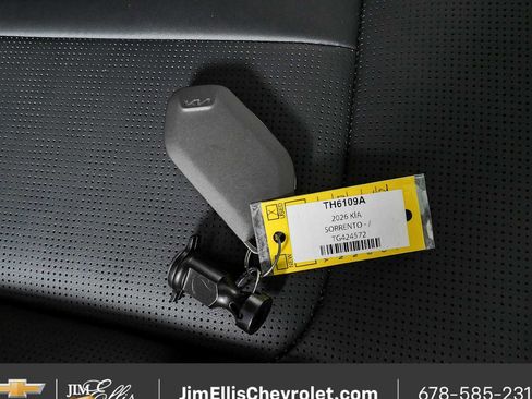Used 2026 Kia Sorento S FWD image 23