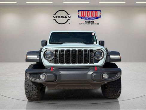 Used 2024 Jeep Wrangler Unlimited Rubicon w/ Technology Group AWD/4WD image 6