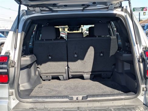 Used 2025 Toyota 4Runner SR5 image 32