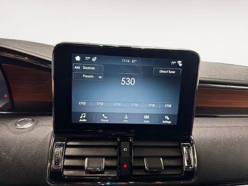 Used 2018 Lincoln Navigator L Reserve w/ Technology Package image 5