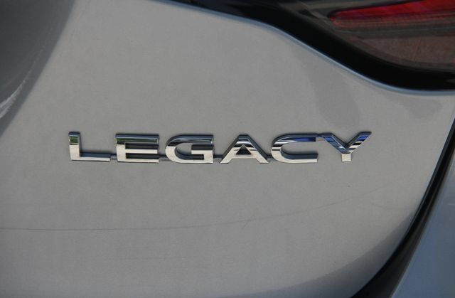 Used 2022 Subaru Legacy Limited AWD/4WD image 9