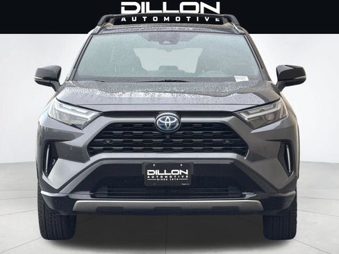 Used 2022 Toyota RAV4 XSE AWD/4WD image 9