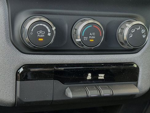 New 2024 RAM 2500 Tradesman w/ Chrome Appearance Group image 14