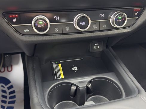 Certified 2025 Honda HR-V EX-L image 20