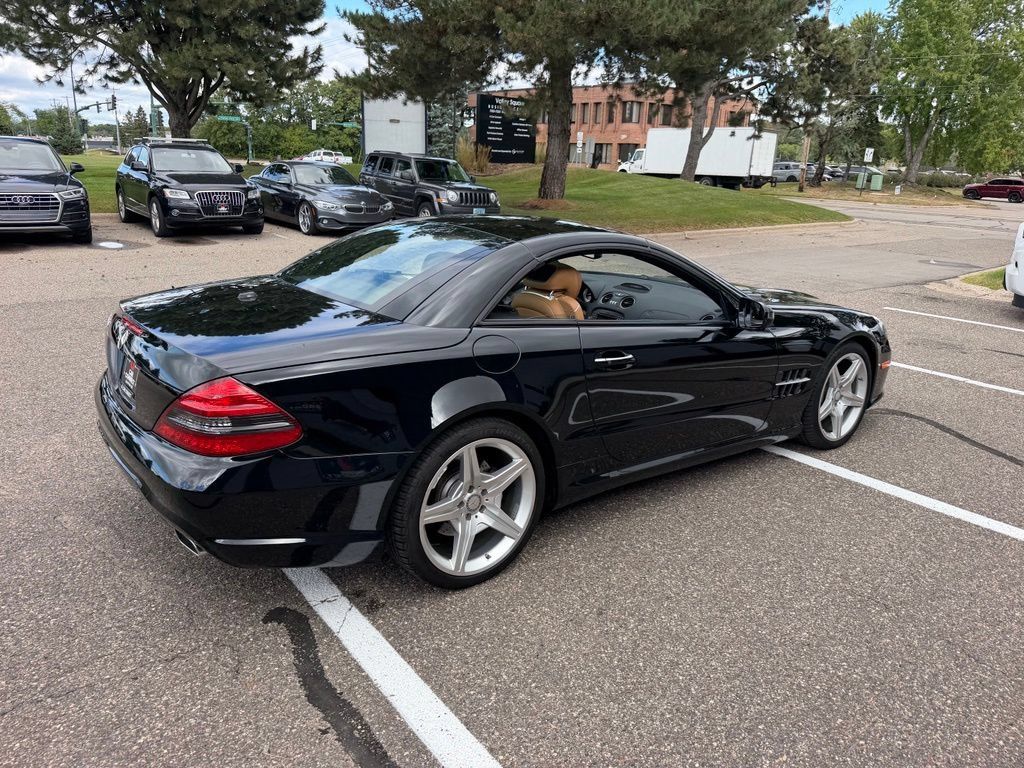 Used 2012 Mercedes-Benz SL 550 image 56
