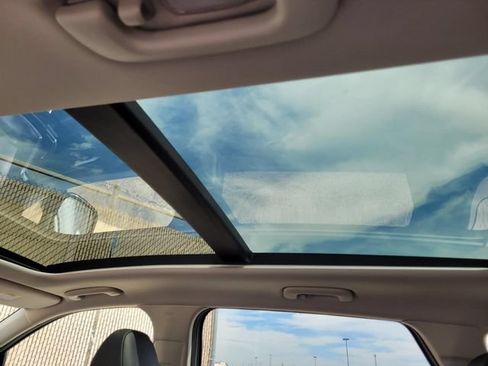 New 2026 Kia Sorento S w/ S Panoramic Sunroof Package FWD image 11