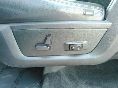Used 2016 RAM 1500 Big Horn AWD/4WD image 13