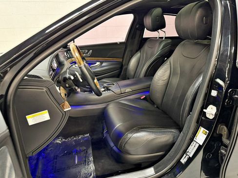 Used 2014 Mercedes-Benz S 550 Sedan image 27