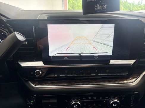 New 2026 GMC Sierra 3500 SLE w/ SLE Value Package image 15