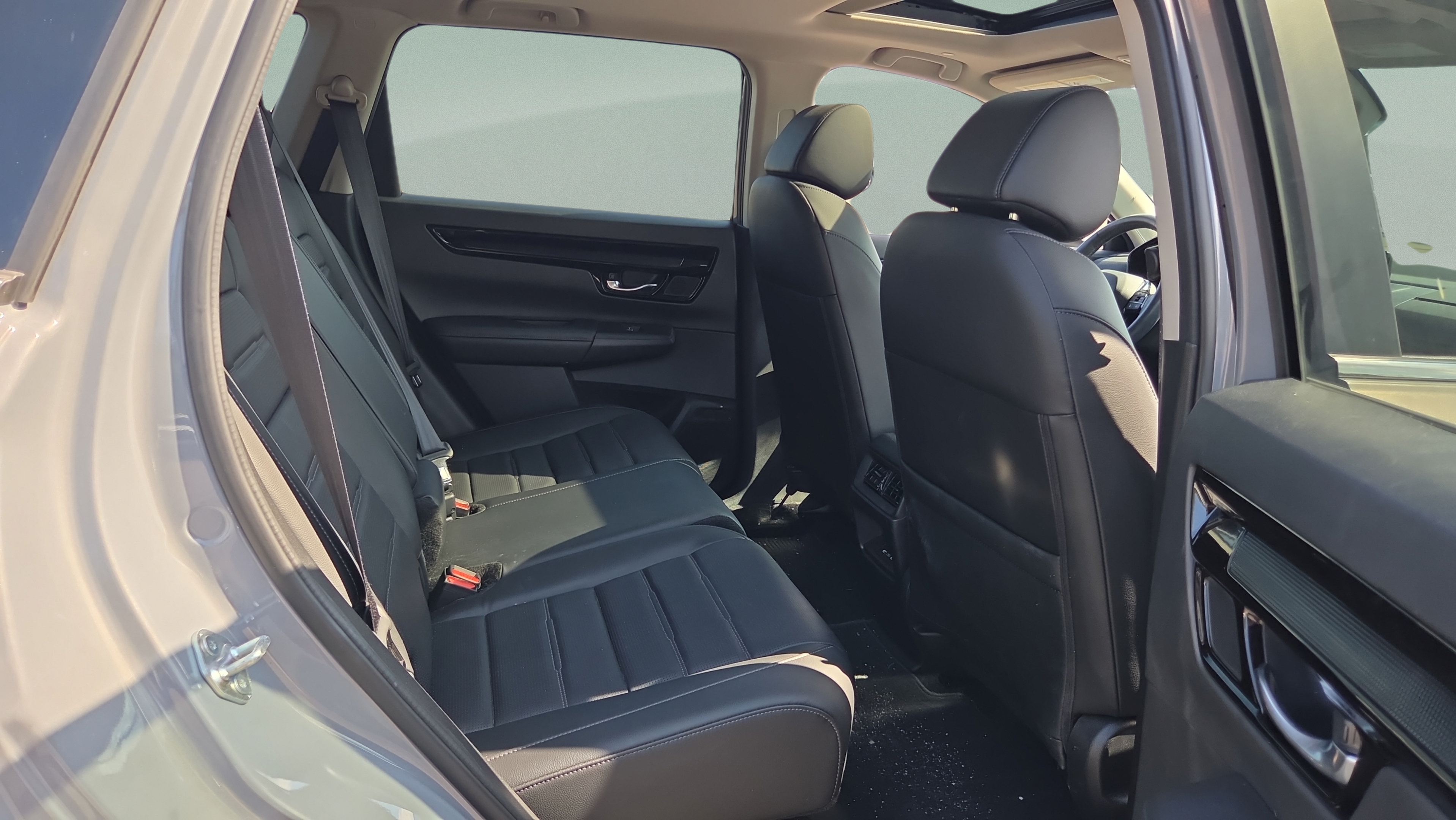 Used 2024 Honda CR-V EX-L image 16