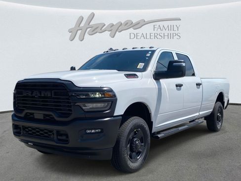 New 2025 RAM 2500 Tradesman image 16