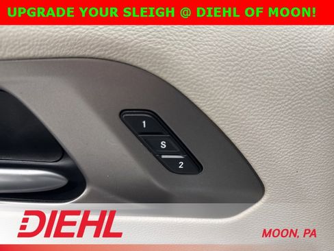 Certified 2020 Chrysler Pacifica Touring-L Plus image 29