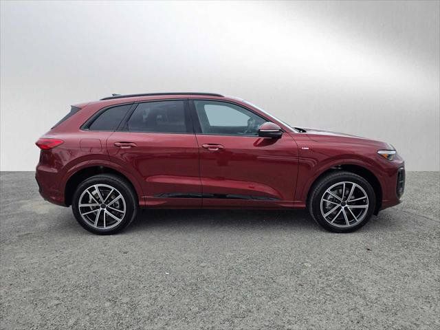 New 2026 Audi Q5 Premium AWD/4WD image 2