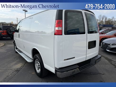 Used 2024 Chevrolet Express 2500 w/ Driver Convenience Package image 7