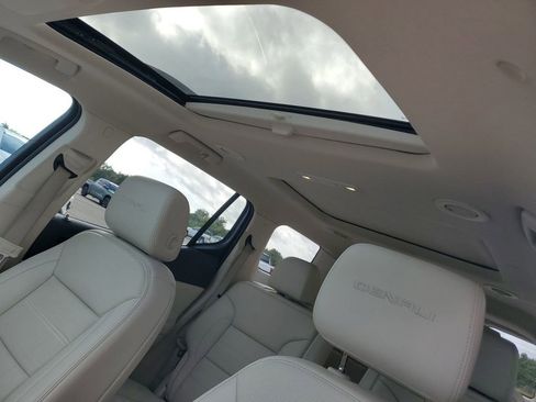 Used 2022 GMC Acadia Denali w/ Denali Ultimate Package image 30