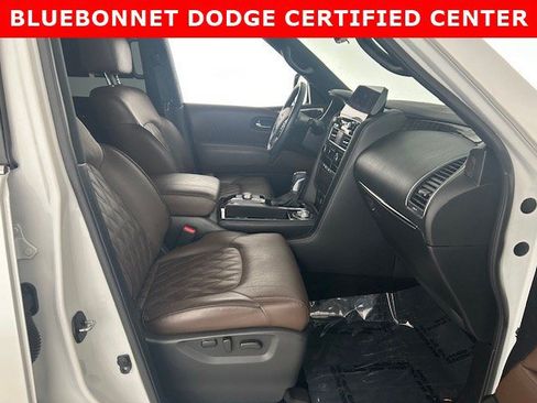 Used 2023 Nissan Armada Platinum w/ Captain's Chairs Package AWD/4WD image 5