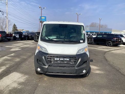 New 2026 RAM ProMaster 2500 w/ Convenience Group image 2