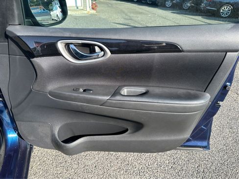 Used 2018 Nissan Sentra SV image 24