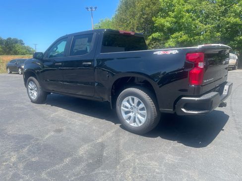 New 2026 Chevrolet Silverado 1500 Custom AWD/4WD image 5