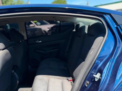 Used 2021 Nissan Altima 2.5 S w/ Driver Assist Package FWD image 9