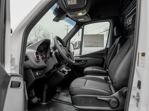 New 2026 Mercedes-Benz Sprinter 2500 image 15