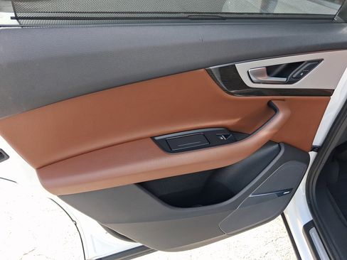 Used 2018 Audi Q7 2.0T Premium Plus w/ Premium Plus Package image 29