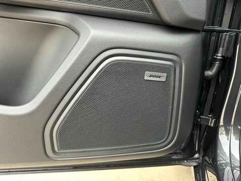 Certified 2026 Porsche Macan S AWD/4WD image 17
