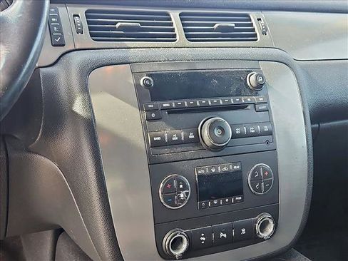 Used 2011 Chevrolet Tahoe LT w/ Luxury Package image 12