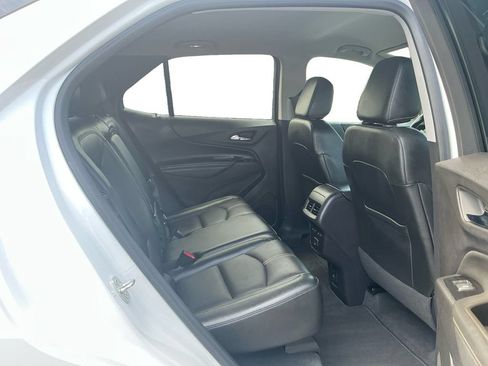Used 2023 Chevrolet Equinox Premier FWD image 23