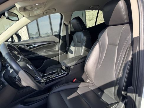 Used 2023 Buick Envision Essence AWD/4WD image 2