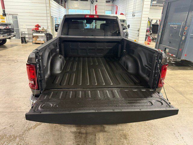 Used 2025 RAM 2500 Big Horn AWD/4WD image 25